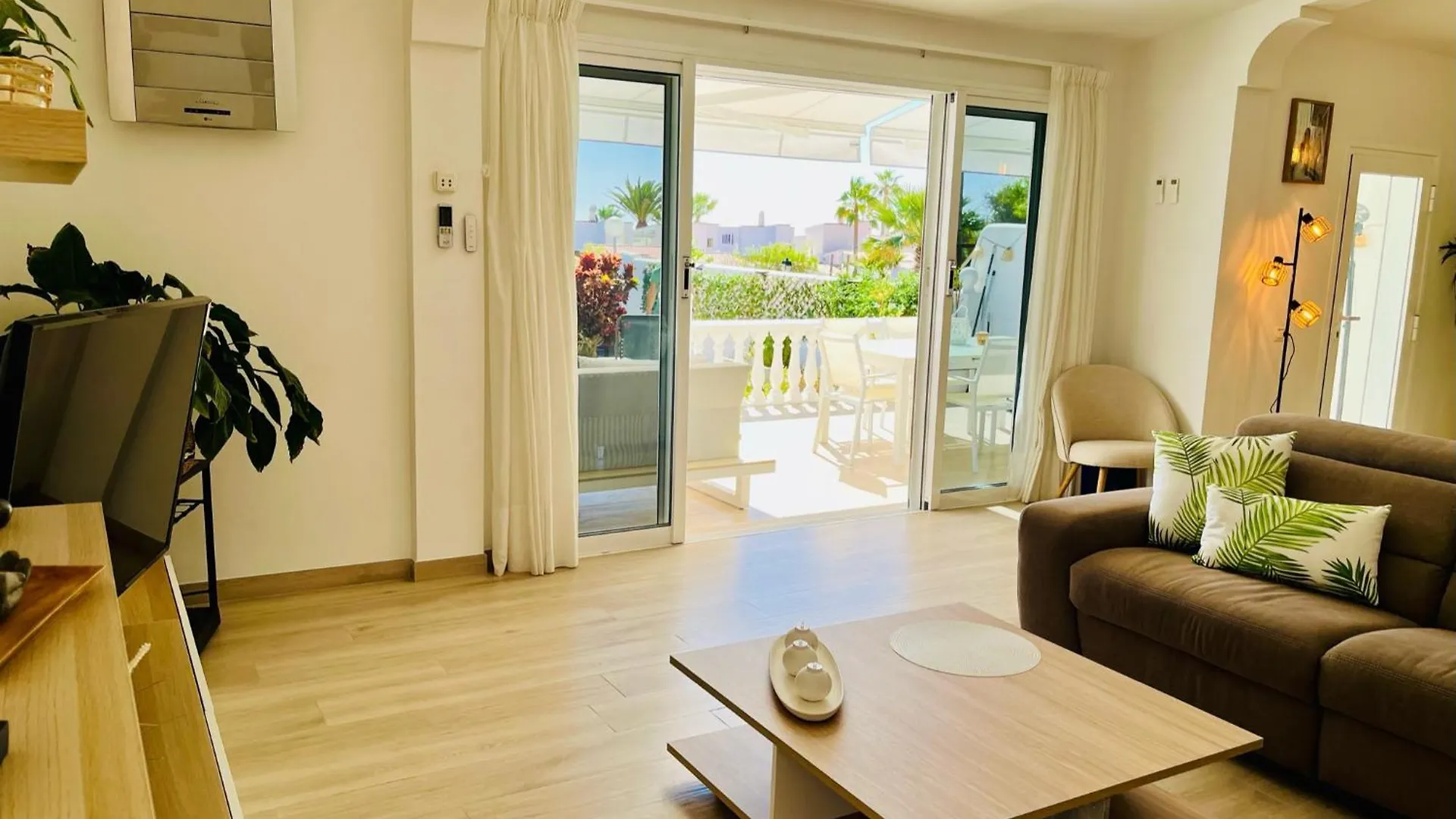 Villa With Sea View And Luxury Heated Pool Σαν Μιγκέλ ντε Αμπόνα