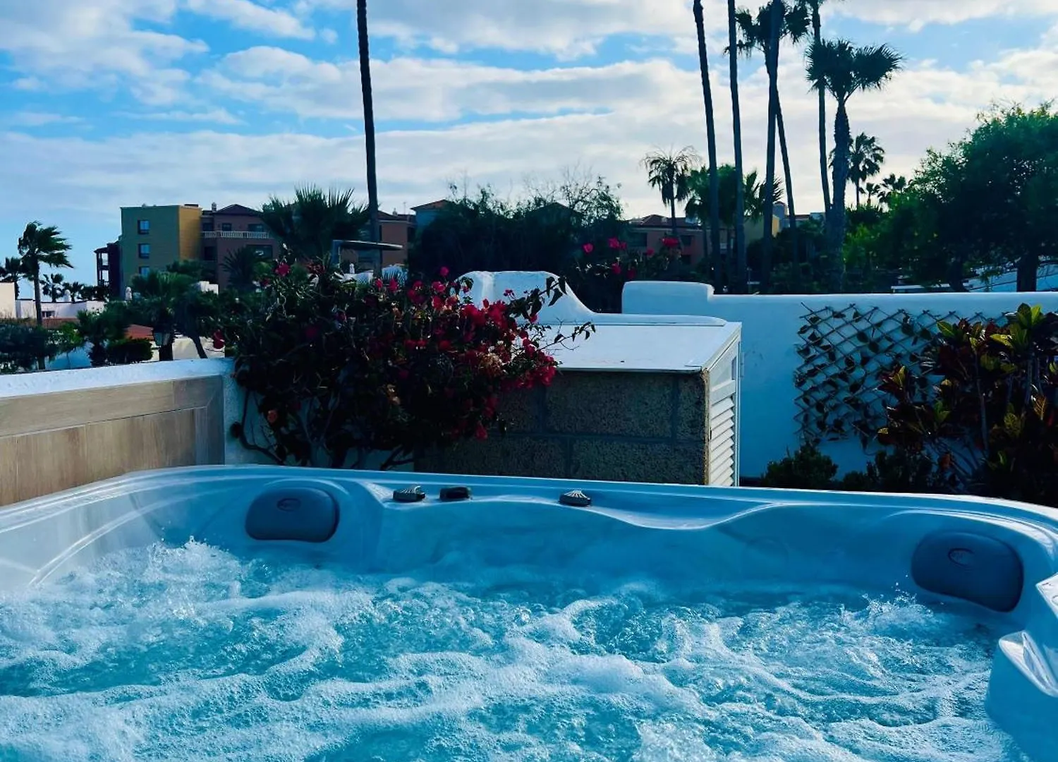 סן מיגל דה אבונה Villa With Sea View And Luxury Heated Pool ספרד
